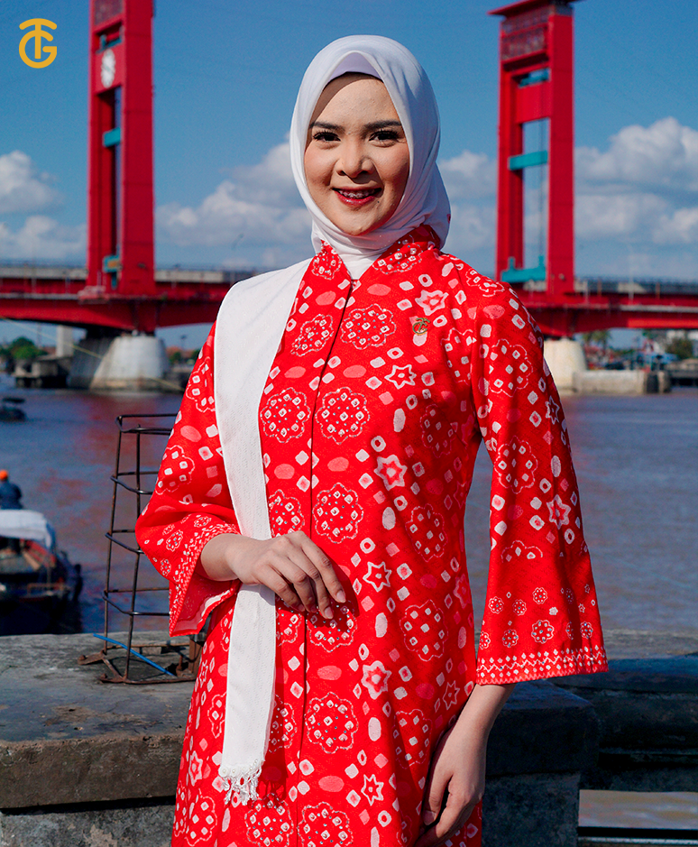 Setelan Jumputan Tunik Merah Putih - Gambar 2